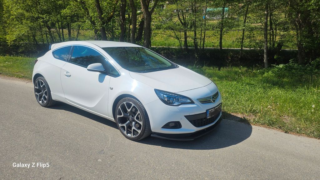 Opel Astra 166.000 km 6.300 &euro; Neuenbürg 75305