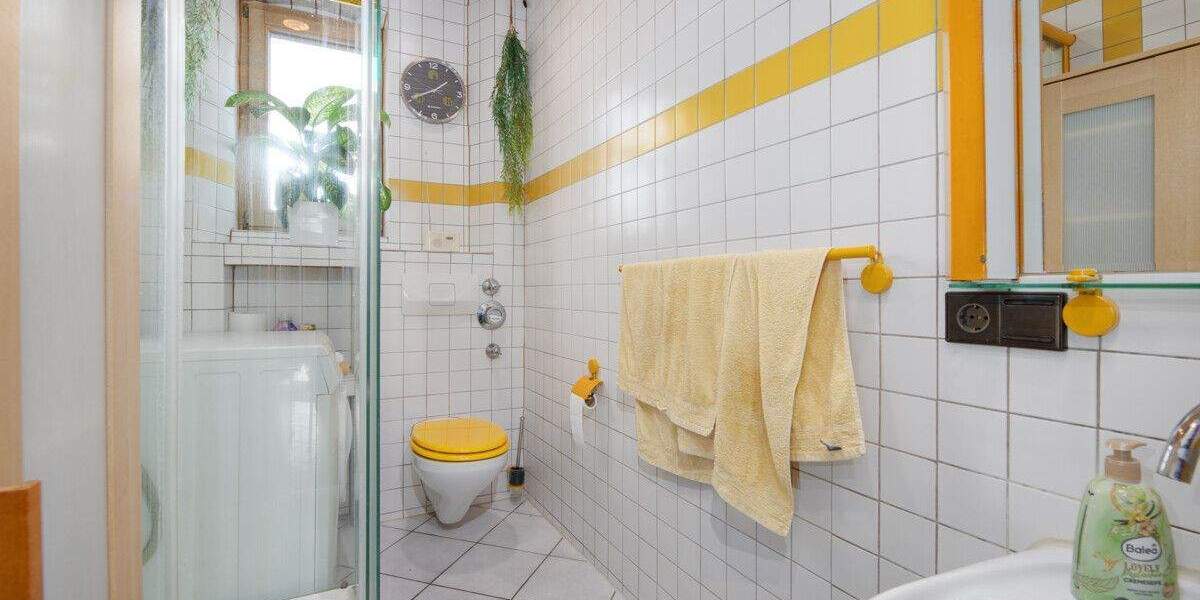 Klassischer Altbau: 2-Zimmer-Wohnung für Eigennutzer und Investoren 2 zimmer