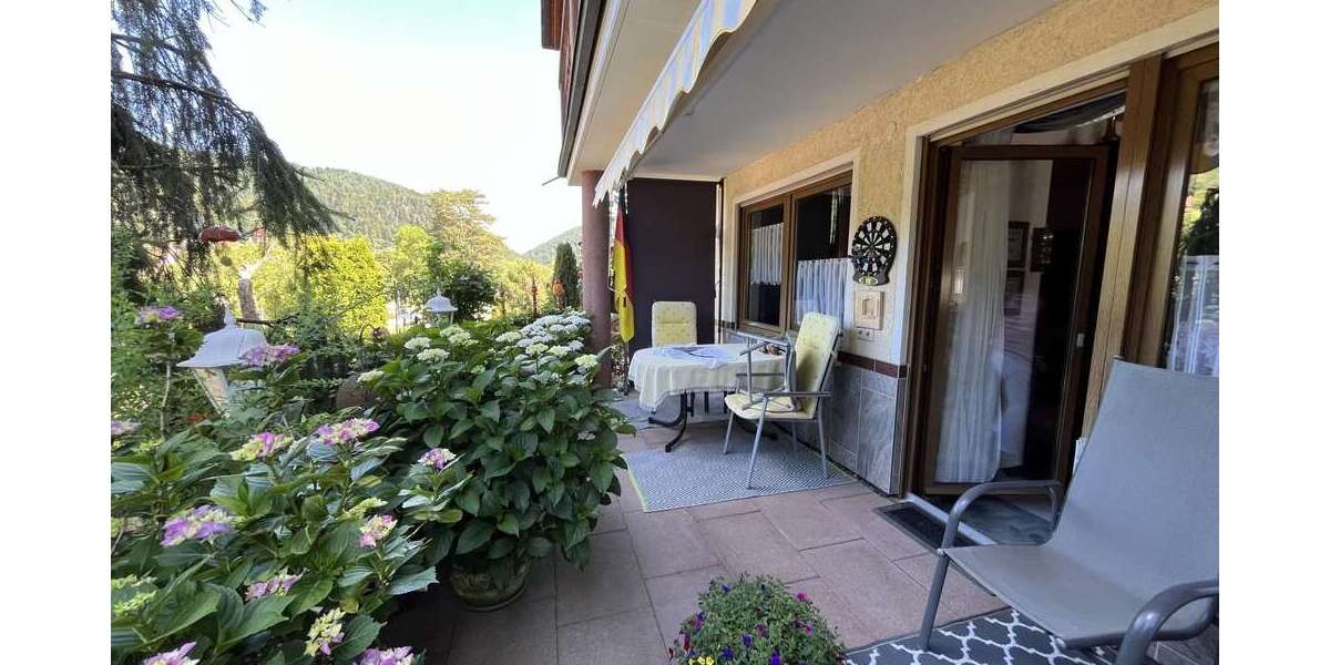 Etagenwohnung Bad Liebenzell - 3.5 Zimmer, 85 m&sup2;, 199.000&euro; | Angebot:26791240