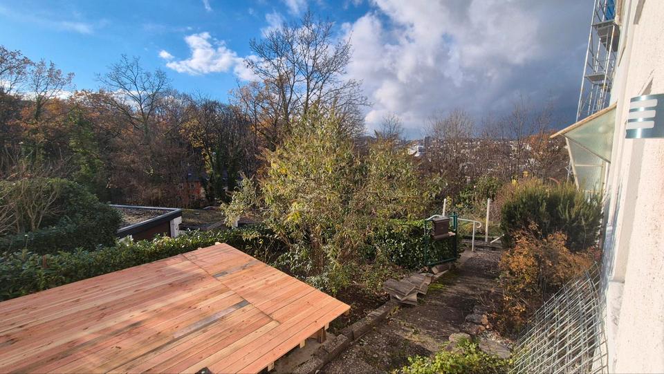 Geräumiges Reihenmittelhaus in traumhafter Lage - Blick über PF 6 zimmer