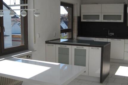 Wohnung Kraichtal - 4.5 Zimmer, 140 m&sup2;, 950&euro; | Angebot:26221296