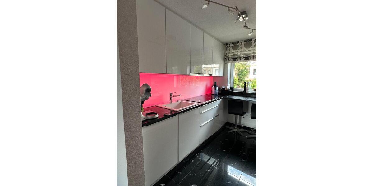 Etagenwohnung Pforzheim Nordstadt - 3 Zimmer, 85 m&sup2;, 299.000&euro; | Angebot:27163756