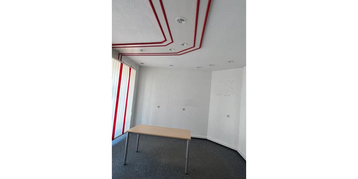 Büro- Ladenraum zu vermieten in Schömberg Zentrum zimmer