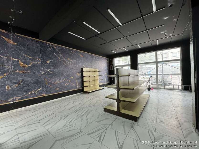 Einzelhandel in Karlsruhe 2.850 € 121.17 m²
