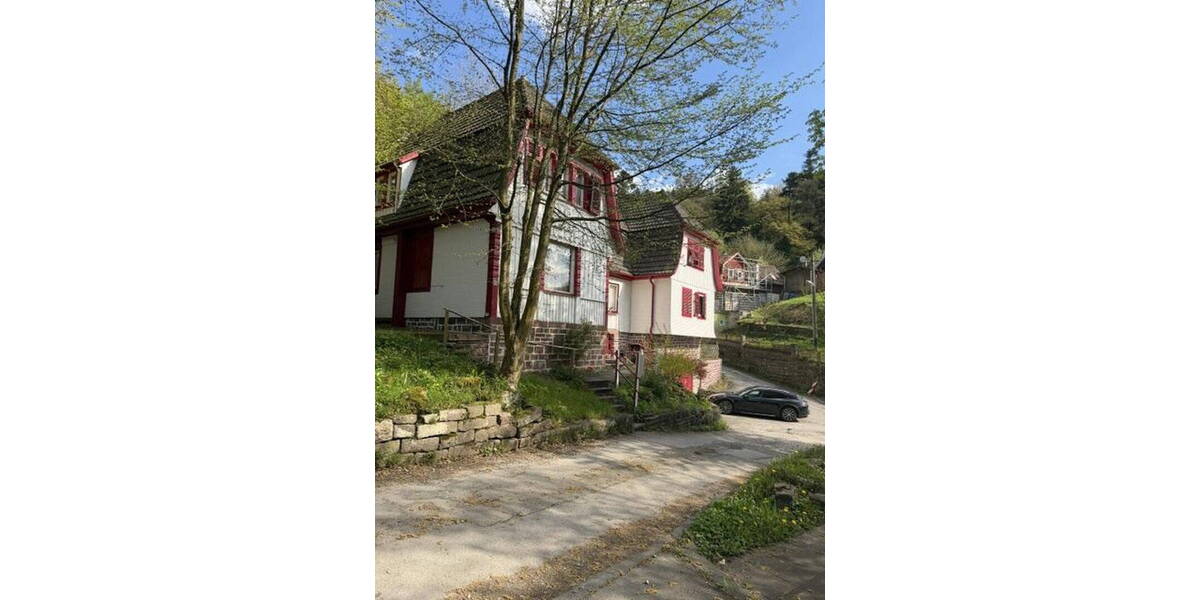 Mehrfamilienhaus, Wohnhaus Neuenbürg - 8 Zimmer, 214 m&sup2;, 249.000&euro; | Angebot:26486637