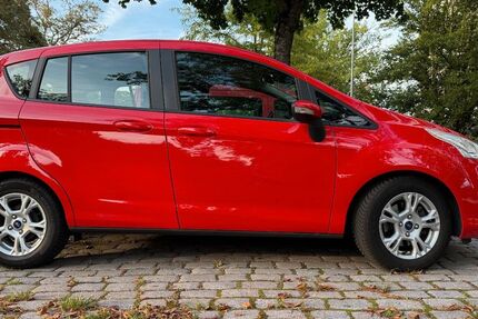 Ford B-Max 53.000 km 8.500 &euro; Karlsruhe 76189