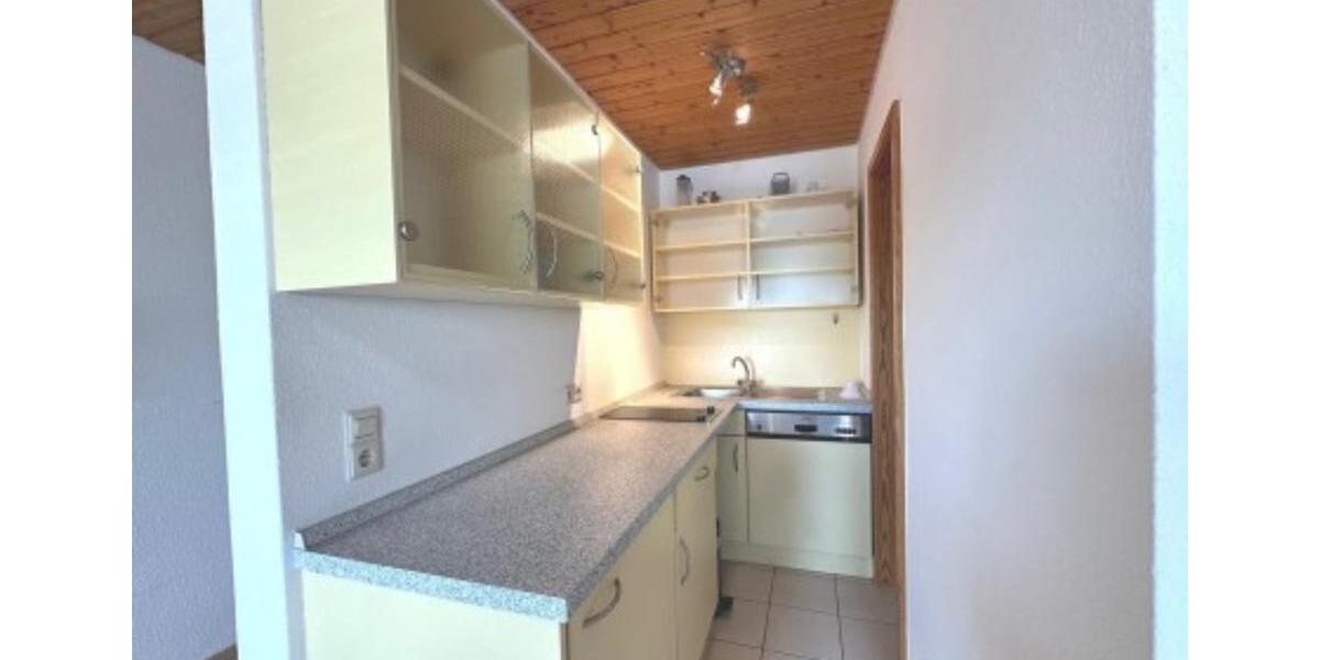 Lager- und Büroflächen zu vermieten, oder teilvermieten zimmer