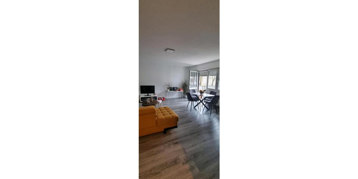 Etagenwohnung Remchingen - 4 Zimmer, 94 m&sup2;, 1.050&euro; | Angebot:25173360