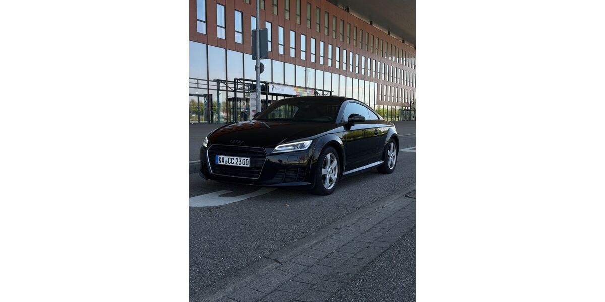 Audi TT 90.000 km 20.990 &euro; Ettlingen 76275