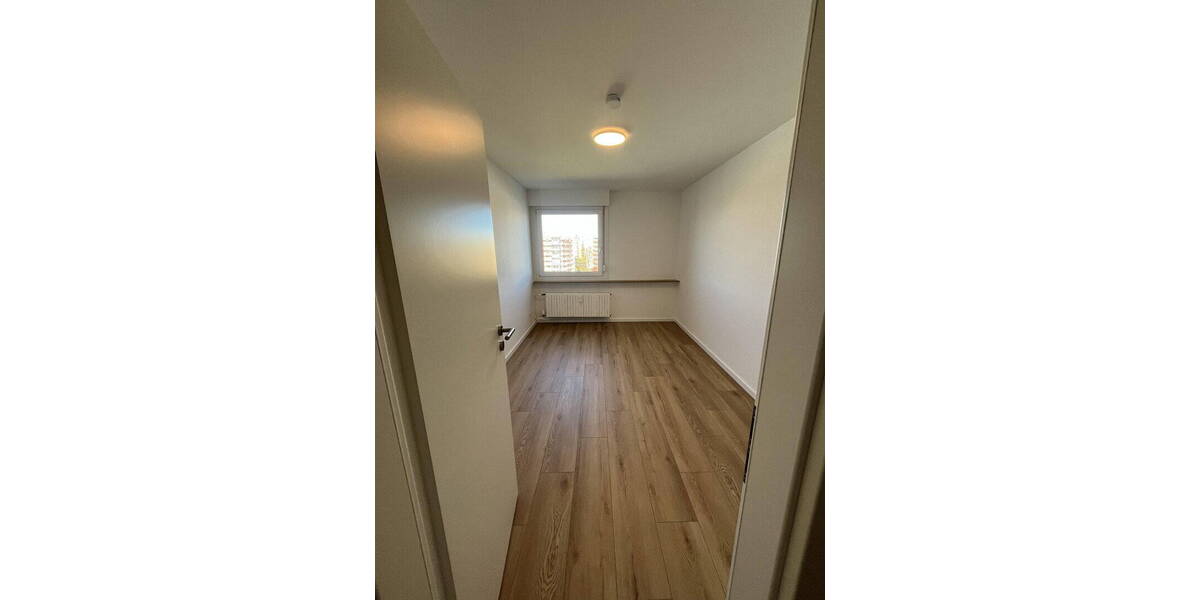 Etagenwohnung Pforzheim Buckenberg - 3 Zimmer, 87 m&sup2;, 295.000&euro; | Angebot:26080607