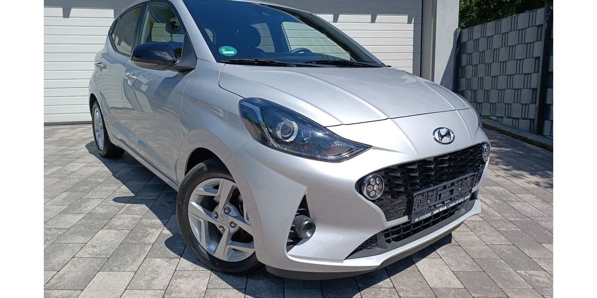 Hyundai i10 21.566 km 13.297 &euro; Birkenfeld 75217