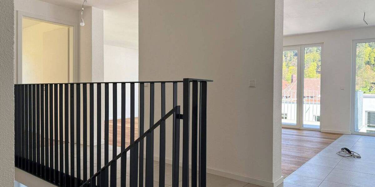 Doppelhaushälfte Bad Wildbad - 5 Zimmer, 153 m&sup2;, 699.000&euro; | Angebot:26471340
