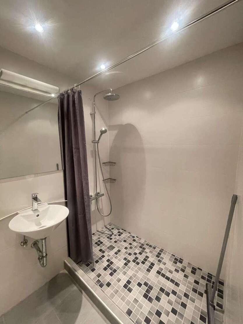 Wohnung zum Mieten in Karlsruhe 740 € 4546 m² 1 zimmer