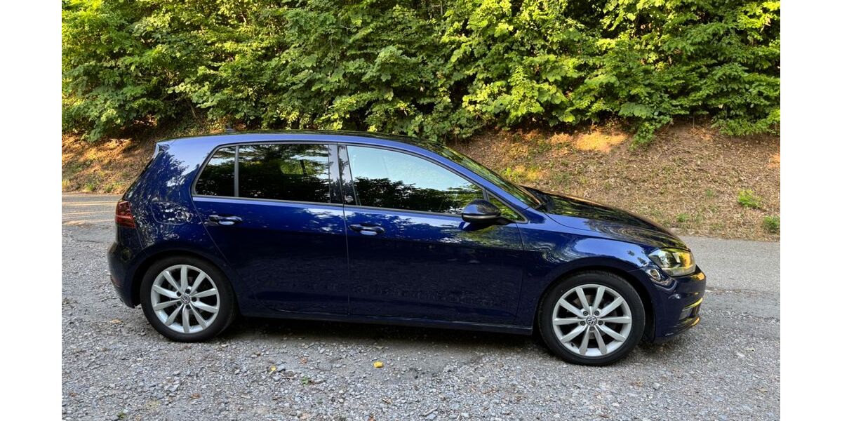 VW Golf 80.611 km 12.290 &euro; Calw 75365