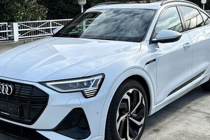 Audi e-tron 40.527 km 40.900 &euro; Ettlingen 76275