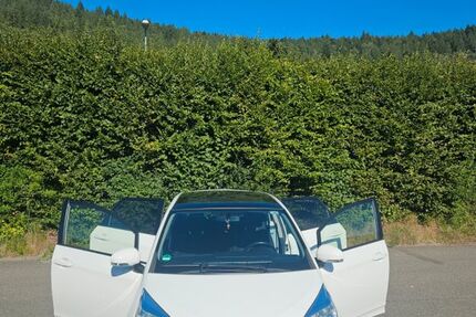 Toyota Corolla Verso 90.000 km 9.400 € Calw-Hirsau 75365