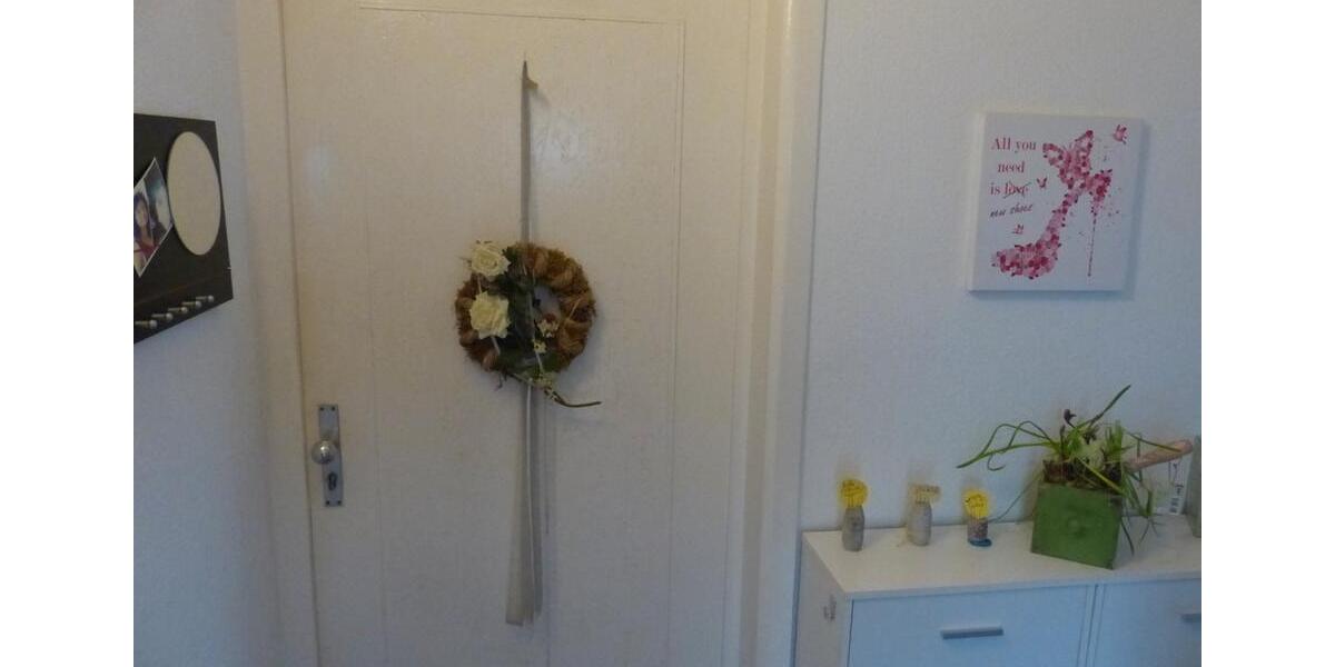 Doppelhaushälfte Birkenfeld - 9 Zimmer, 213 m&sup2;, 454.000&euro; | Angebot:26223034