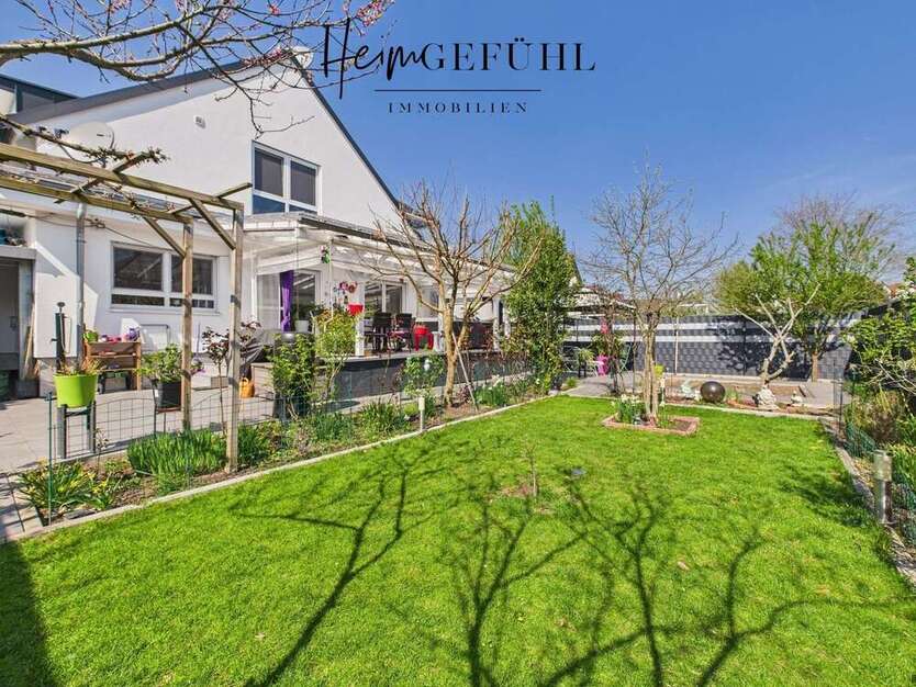 Haus zum Kaufen in Karlsdorf-Neuthard 790.000 € 216 m²