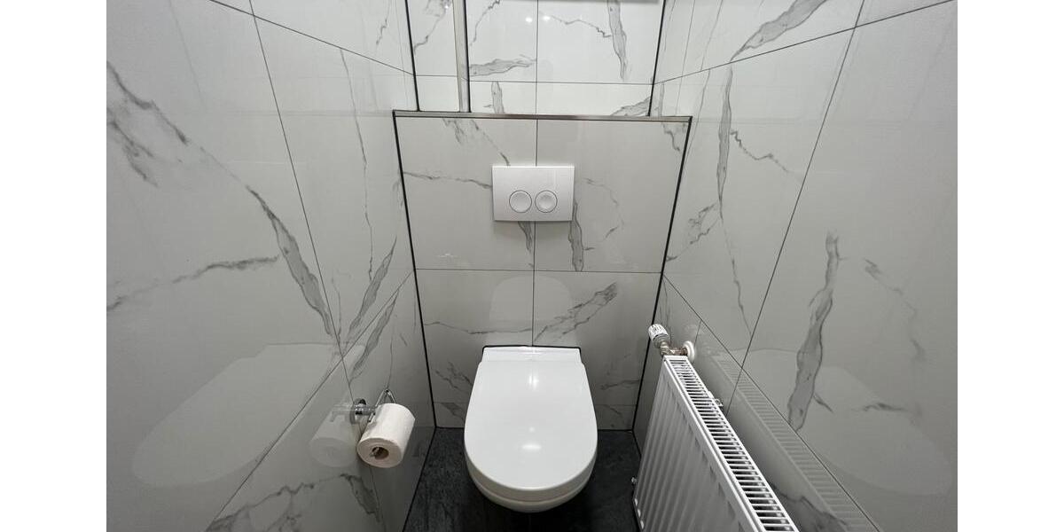 Verkauf einer neu sanierten 4-Zimmer-Wohnung inkl. Dachterrasse 4 zimmer