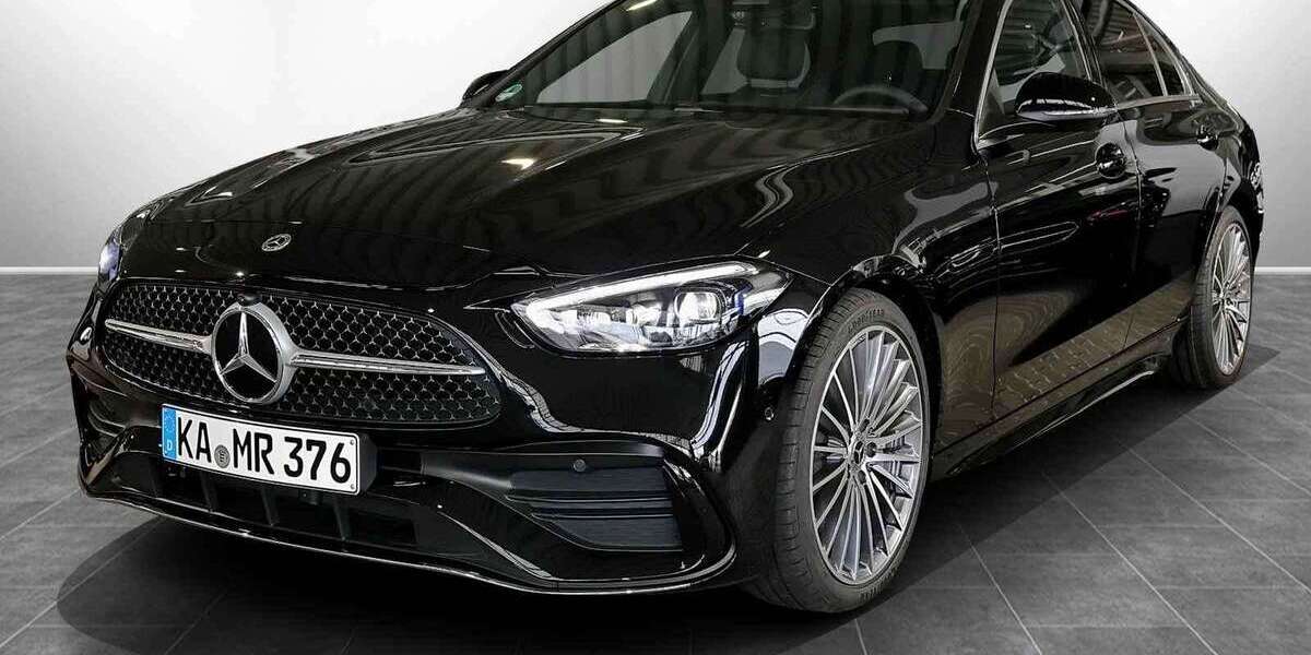 Mercedes-Benz C 300 10.000 km 53.900 &euro; Karlsruhe 76185