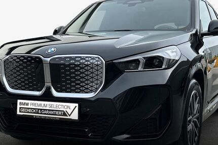 BMW iX1 12.066 km 52.990 &euro; Ettlingen 76275