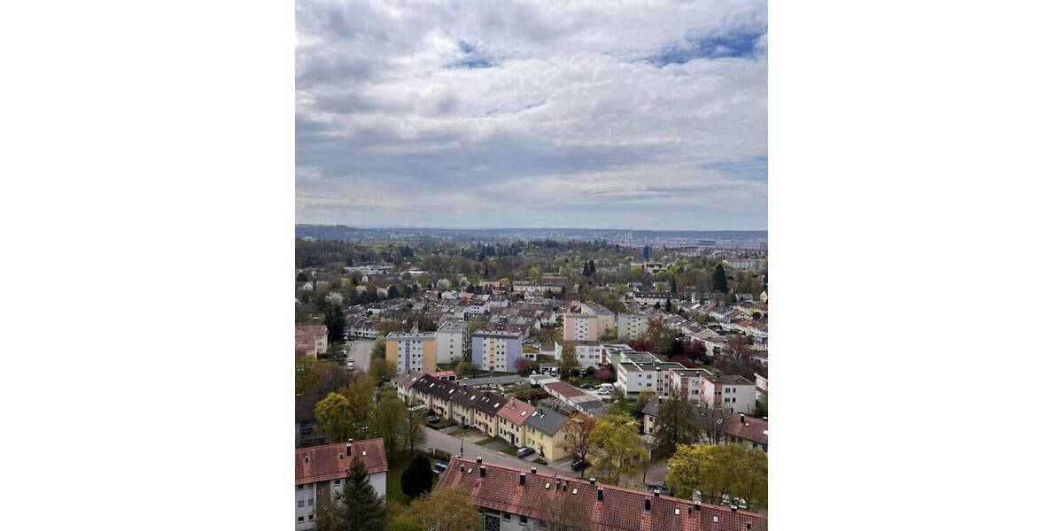 Etagenwohnung Sindelfingen Nord - 4 Zimmer, 109 m&sup2;, 239.000&euro; | Angebot:26276275