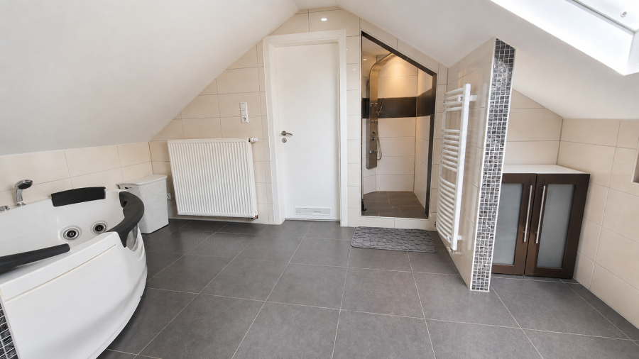 Provisionsfrei* A+ Altbau am Marktplatz: Mehrfamilienhaus (3 WE) mit Wärmepumpe — provisionsfrei - Mehrfamilienhaus, Wohnhaus Birkenfeld | Angebot:27113629