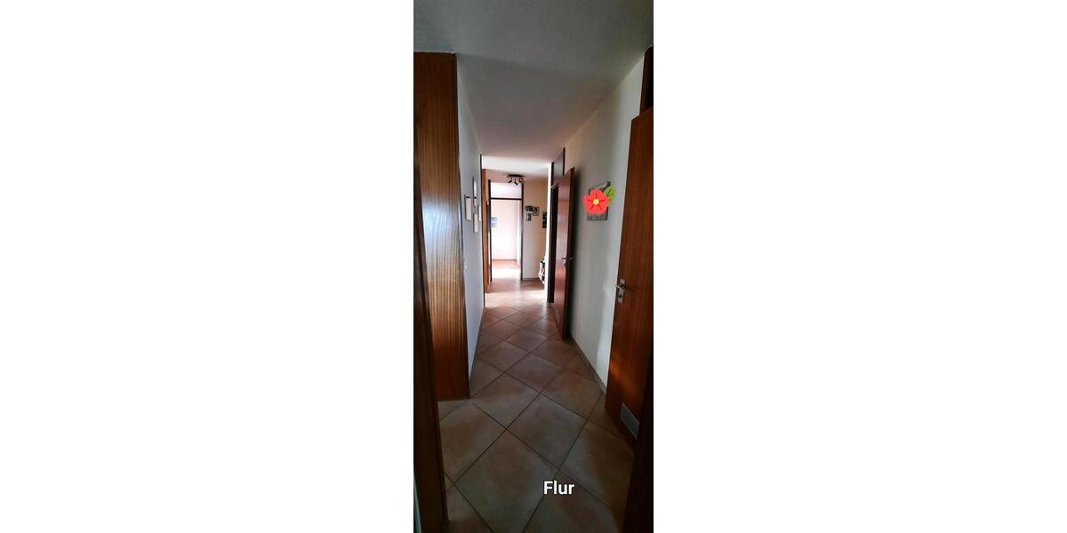 Etagenwohnung Sindelfingen Darmsheim - 3 Zimmer, 85 m&sup2;, 280.000&euro; | Angebot:26366387