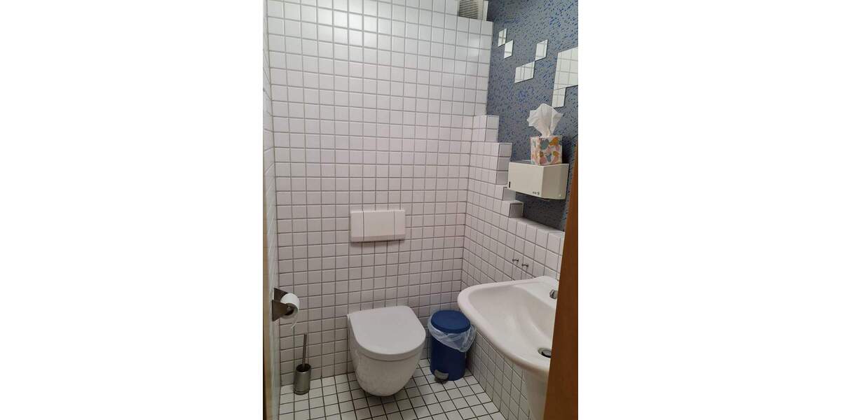 Gewerbeobjekt Karlsruhe Waldstadt - 5 Zimmer, 140 m&sup2;, 349.000&euro; | Angebot:25696808