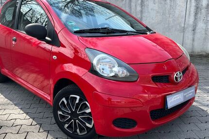 Toyota Aygo (X) 133.320 km 1.990 € Stuttgart 70378