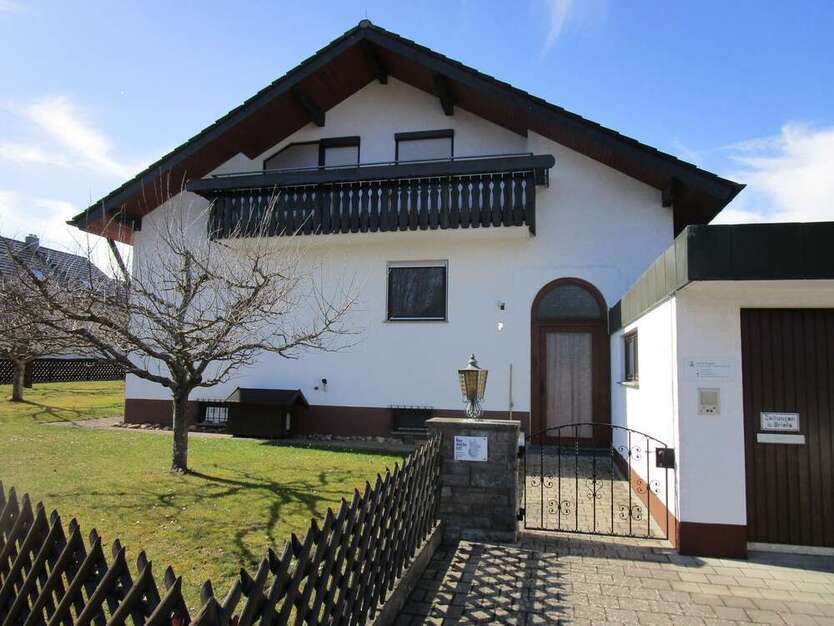 Haus zum Kaufen in Calw 595.000 € 194.47 m²