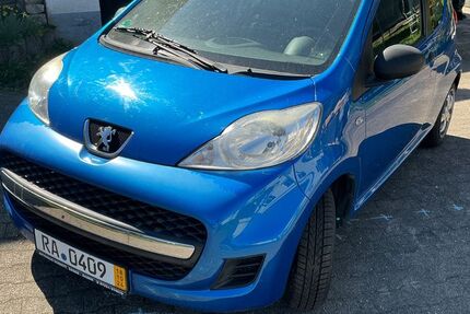 Peugeot 107 55.000 km 2.800 € Gernsbach 76593