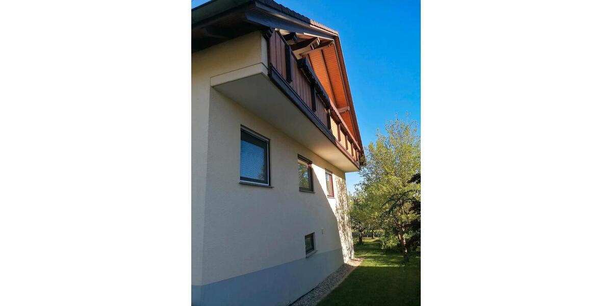 Dachgeschoßwohnung Calw - 4 Zimmer, 105 m&sup2;, 1.050&euro; | Angebot:26091626