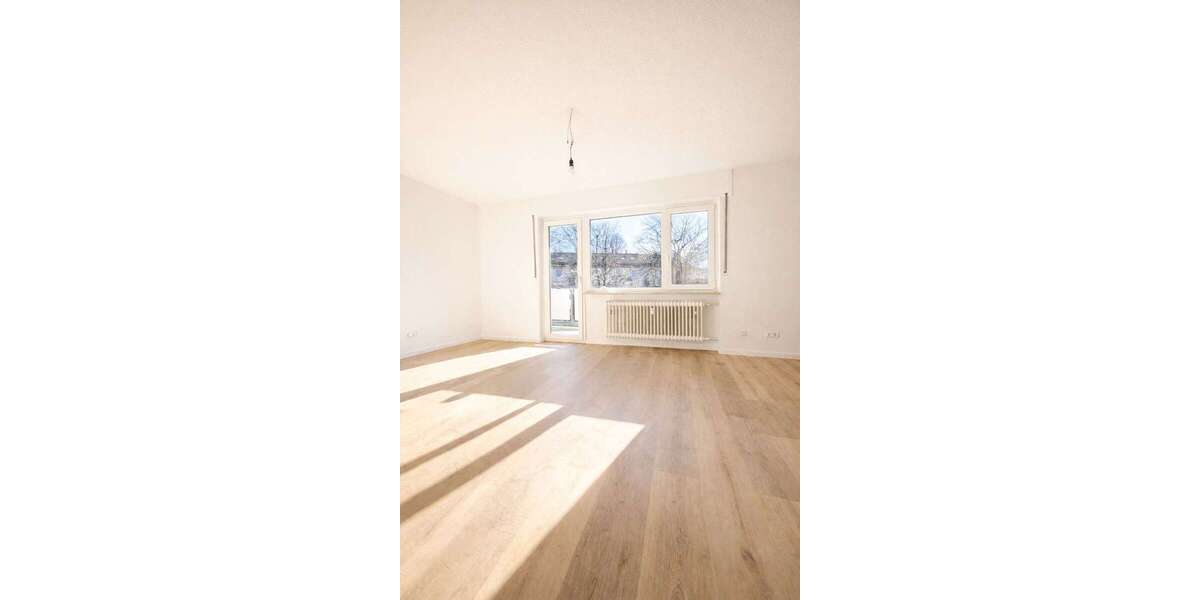 Etagenwohnung Karlsruhe Mühlburg - 3 Zimmer, 91 m&sup2;, 1.090&euro; | Angebot:25256920