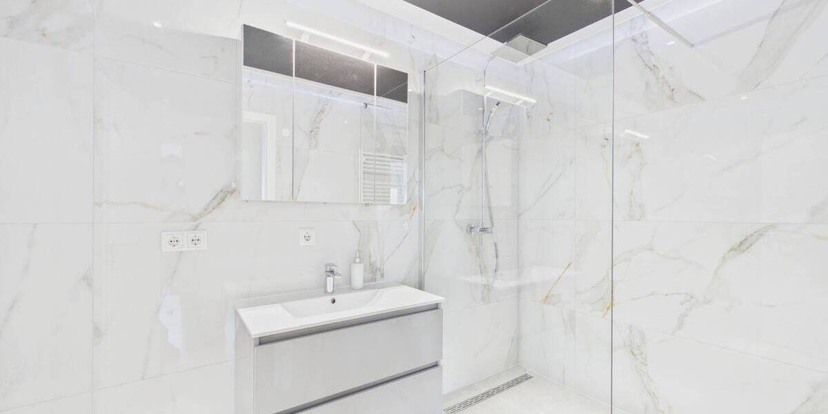 Mehrfamilienhaus, Wohnhaus Ditzingen Hirschlanden - 3 Zimmer, 299.000&euro; | Angebot:26750335