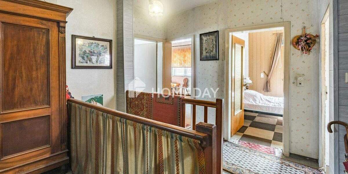 Doppelhaushälfte Kraichtal-Gochsheim Gochsheim - 7 Zimmer, 270 m&sup2;, 149.000&euro; | Angebot:25696798