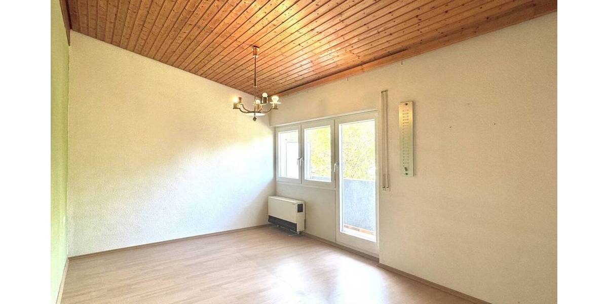 Reihenmittelhaus Sindelfingen Nord - 4 Zimmer, 100 m&sup2;, 499.000&euro; | Angebot:26411407