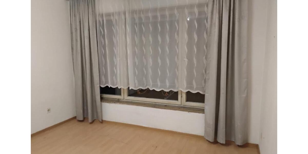 Etagenwohnung Pforzheim Dillweißenstein - 2 Zimmer, 60 m&sup2;, 780&euro; | Angebot:26408586