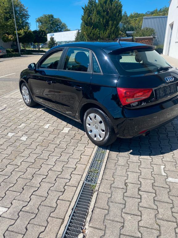 Audi A1 204.000 km 4.800 € Illingen 75428