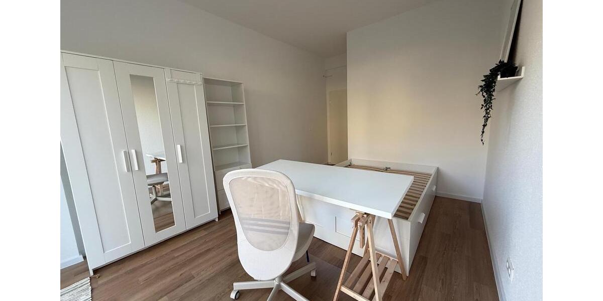 Erdgeschoßwohnung Karlsruhe Innenstadt-Ost - 5 Zimmer, 124 m&sup2;, 545.000&euro; | Angebot:24789249