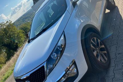 Kia Sportage 115.000 km 9.999 € Pforzheim 75181