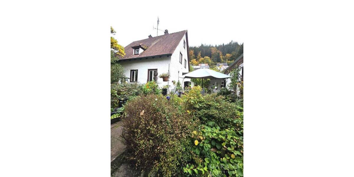 Einfamilienhaus Calw Hirsau - 8 Zimmer, 130 m&sup2;, 590.000&euro; | Angebot:25707748