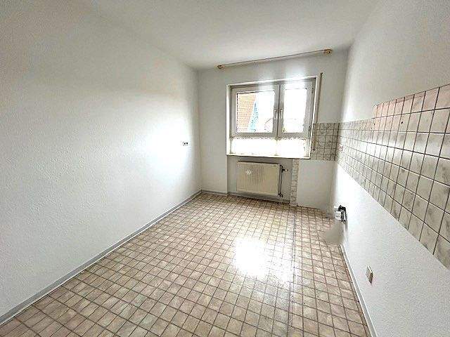 Etagenwohnung Birkenfeld - 4 Zimmer, 110 m&sup2;, 1.100&euro; | Angebot:25668671