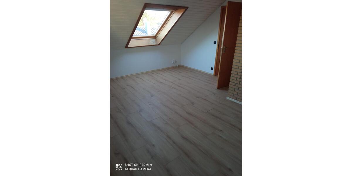 Dachgeschoßwohnung Pforzheim Eutingen - 2 Zimmer, 47 m&sup2;, 470&euro; | Angebot:26403097