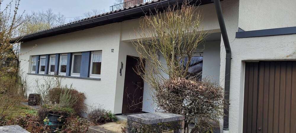 Haus zum Kaufen in Böblingen 685.000 € 180 m²