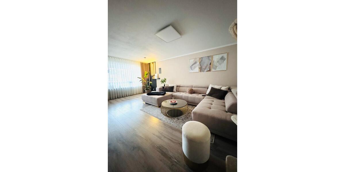 Renovierte 3,5-Zimmer Wohnung in Sindelfingen Goldberg 3.5 zimmer