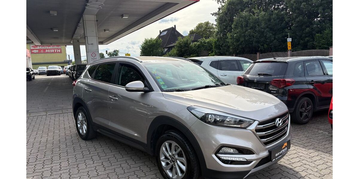 Hyundai TUCSON 87.000 km 13.800 &euro; Neumalsch 76316