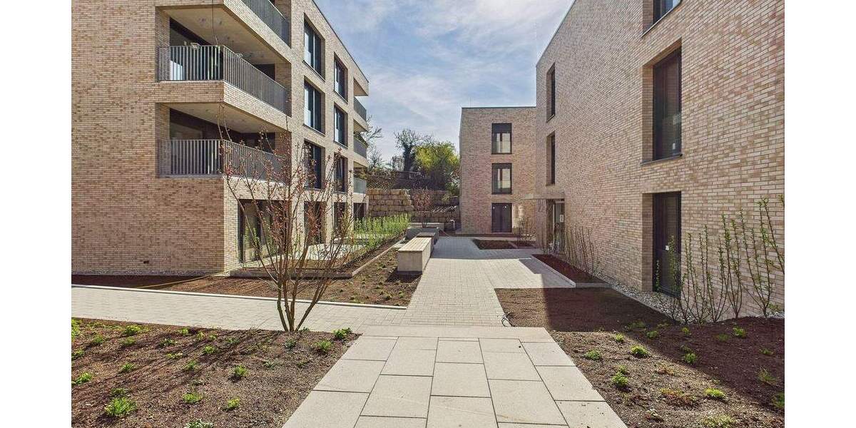 Etagenwohnung Sindelfingen Ost - 2 Zimmer, 71 m&sup2;, 1.330&euro; | Angebot:25772241