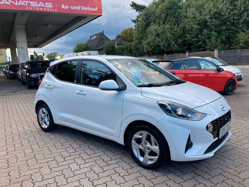 Hyundai i10 27.000 km 10.490 € Malsch 76316