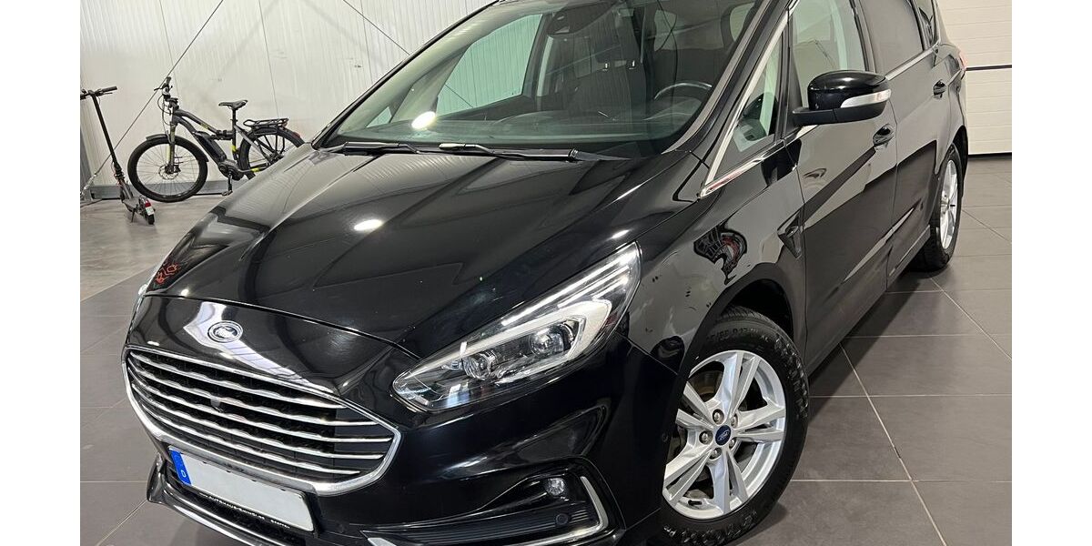 Ford S-Max 149.000 km 16.995 € Bretten 75015